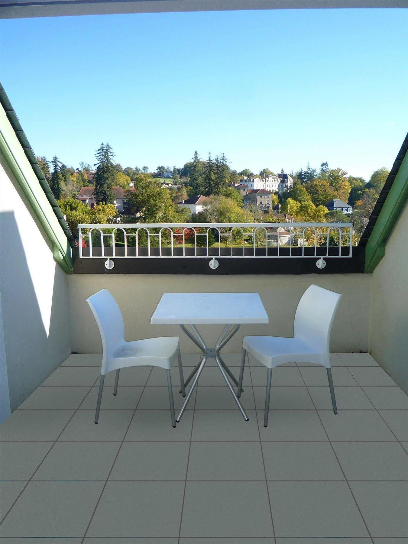 Residence De La Source Salies-de-Béarn Εξωτερικό φωτογραφία